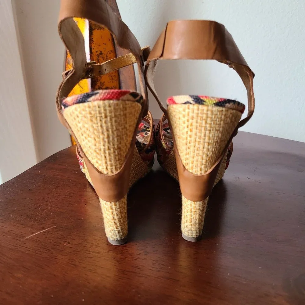 Cynthia Vincent good used